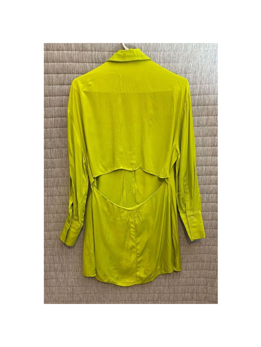 Zara Chartreuse Long Sleeve Button-Up Tunic Shirt Size Large Open Back Party - Picture 2 of 8